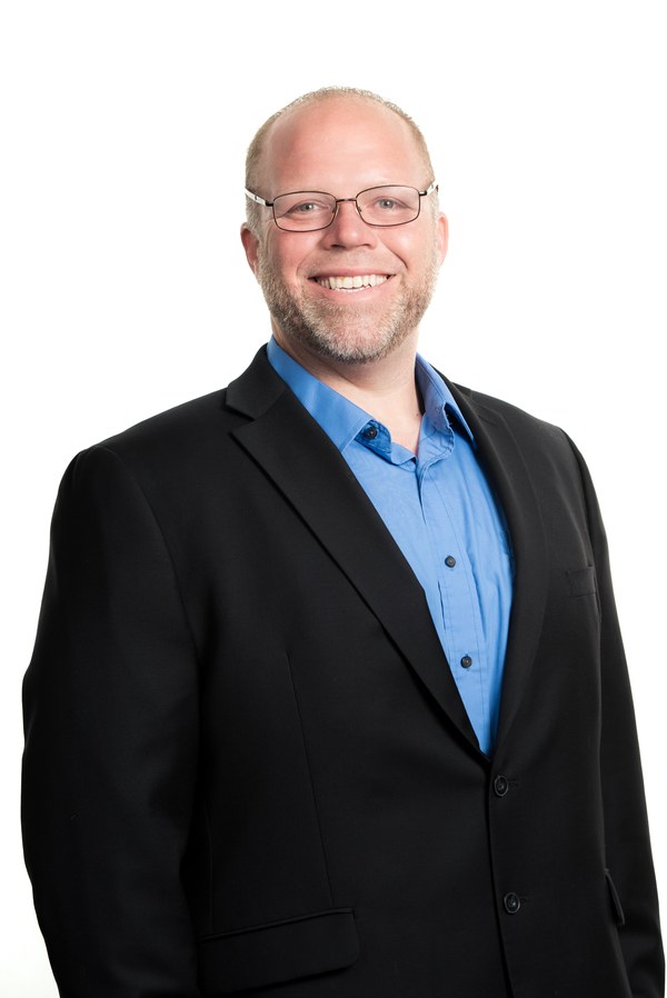 Matthew Smith, Luxe Places International Realty